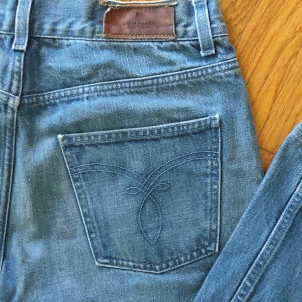 Gucci Relaxed Fit Blue Jeans - Picture 6 of 11